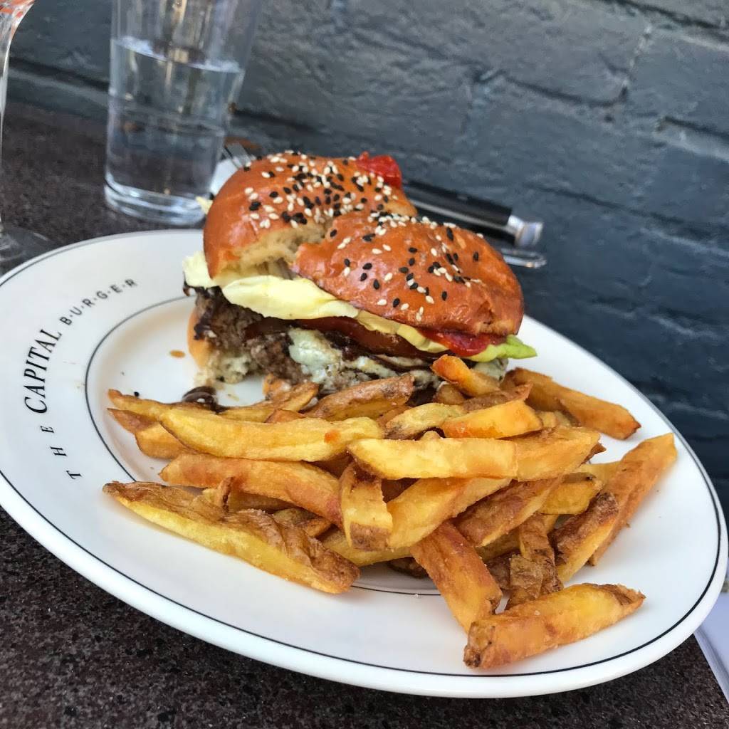 The Capital Burger | restaurant | 1005 7th St NW, Washington, DC 20001, USA | 2026380414 OR +1 202-638-0414
