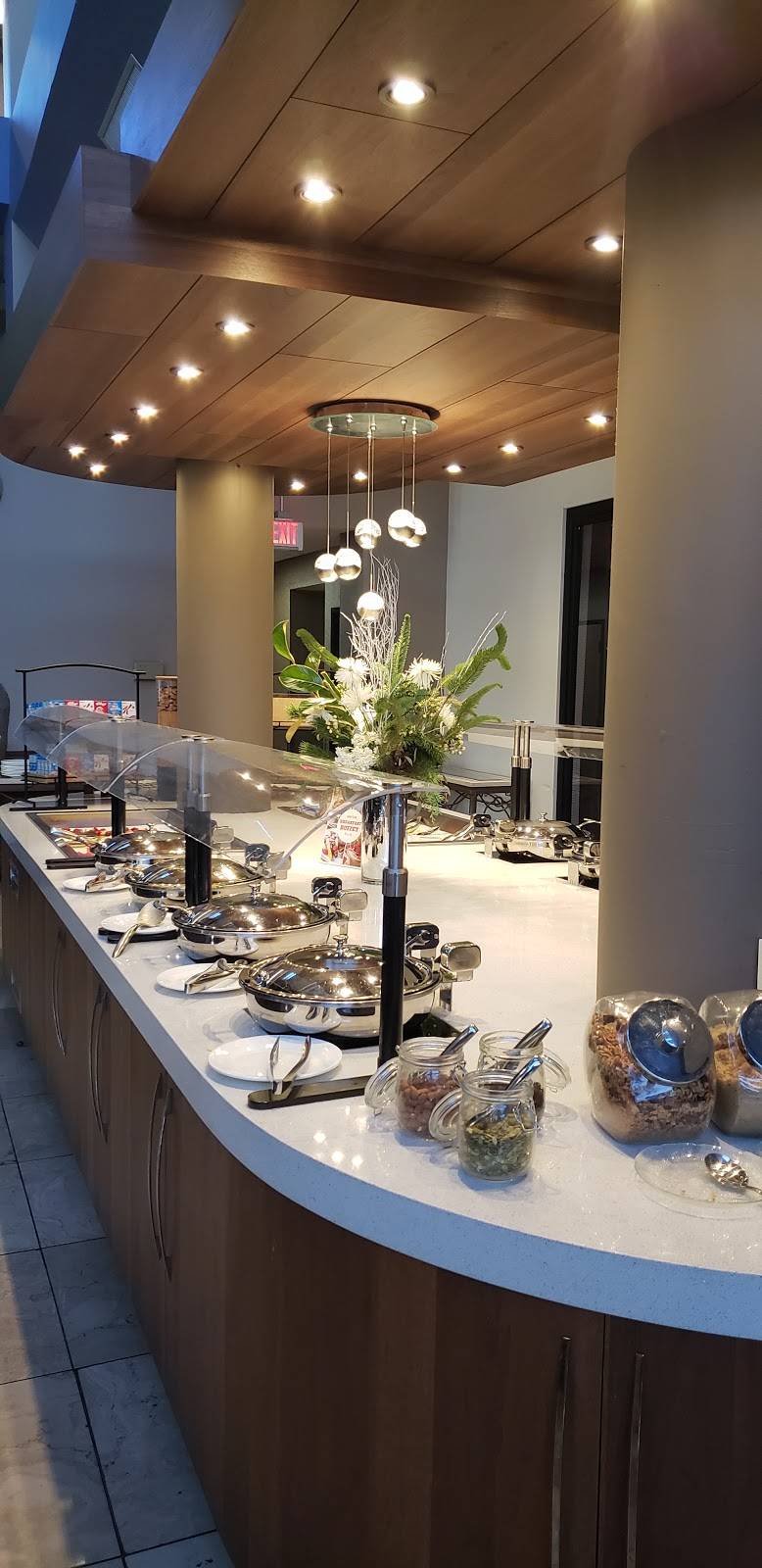 Cafe Florian Restaurant | restaurant | 1221 Chess Dr, Foster City, CA 94404, USA | 6502956123 OR +1 650-295-6123