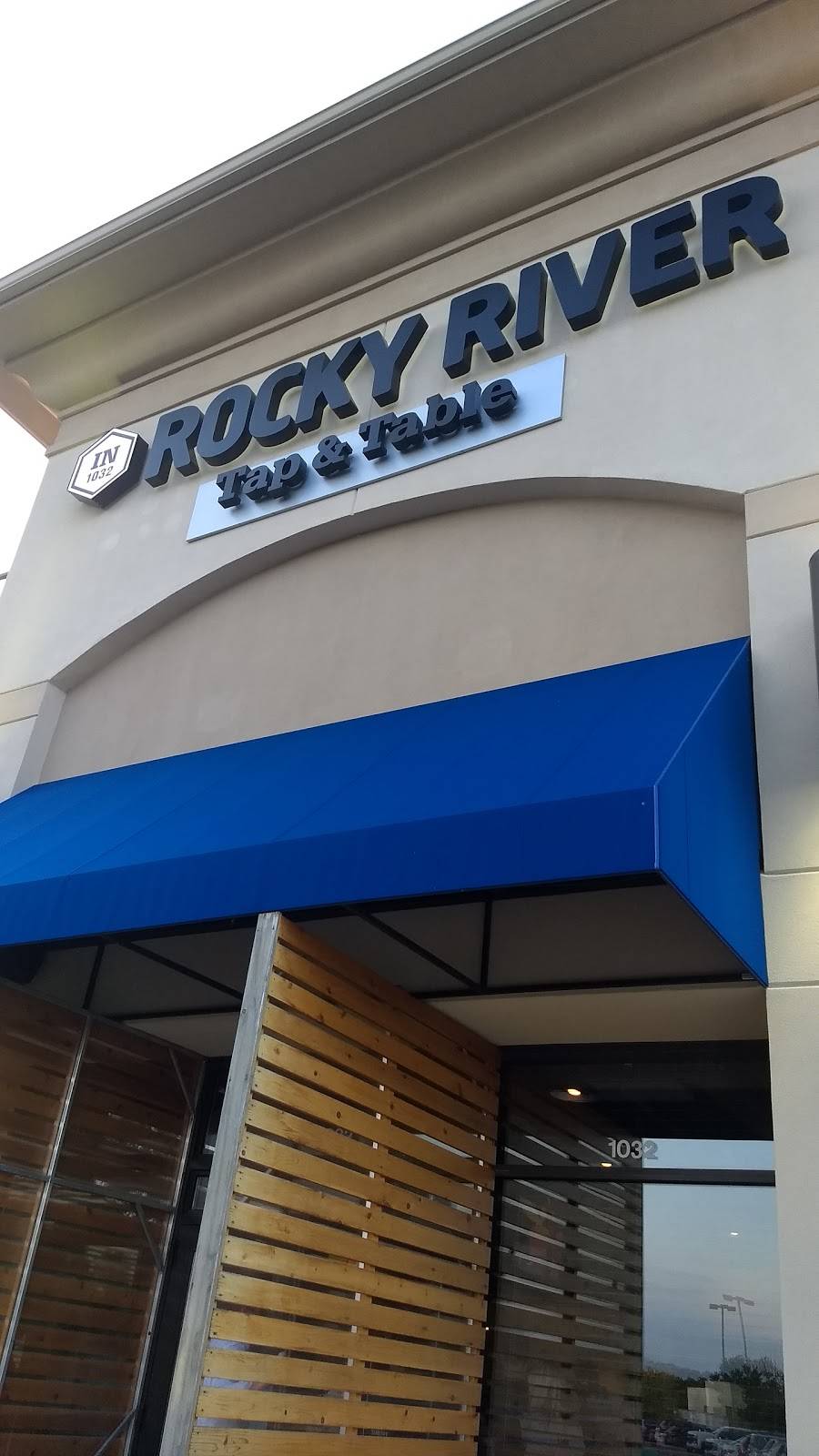 Rocky River Tap and Table | restaurant | 1032 E University Dr, Mishawaka, IN 46545, USA | 5742725458 OR +1 574-272-5458