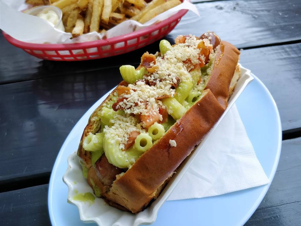 Good Dog Houston | restaurant | 1312 W Alabama St, Houston, TX 77006, USA | 3468003647 OR +1 346-800-3647