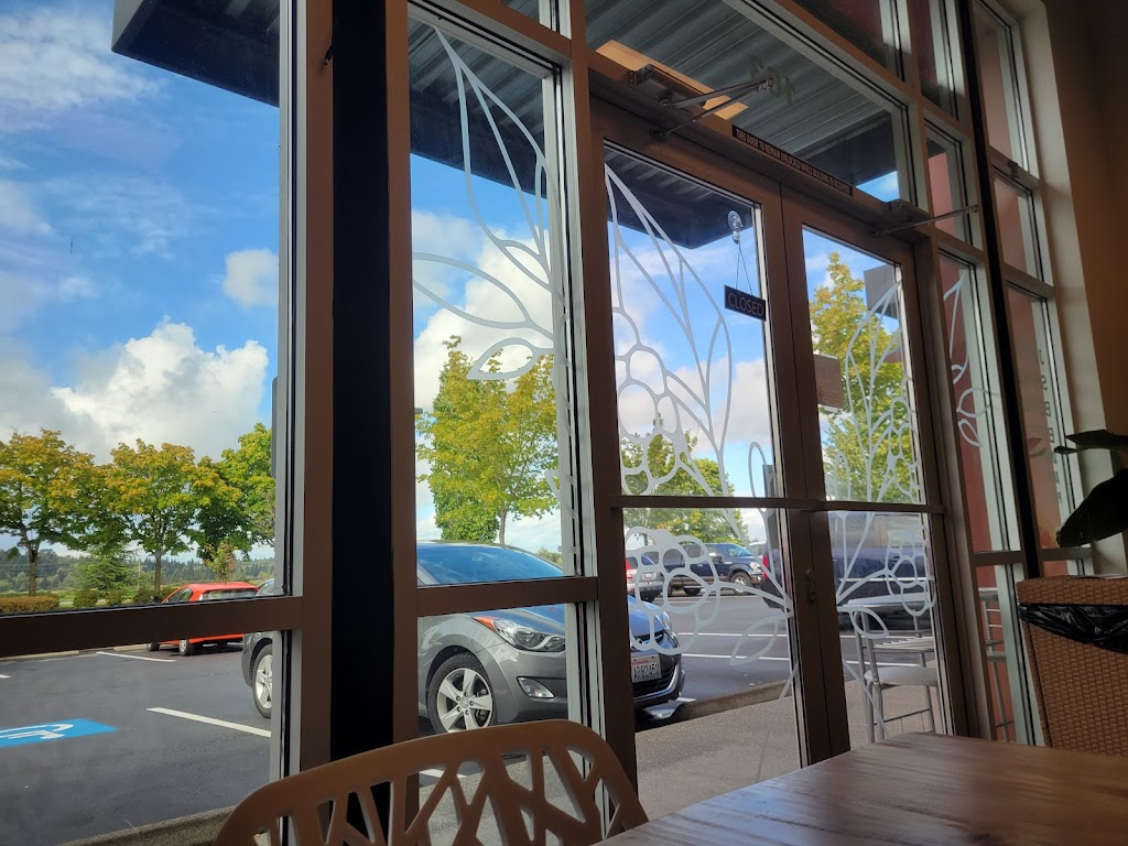 Island Blends Açaí and Poke | restaurant | 14655 Fryelands Blvd suite 136, Monroe, WA 98272, USA | 3608636659 OR +1 360-863-6659