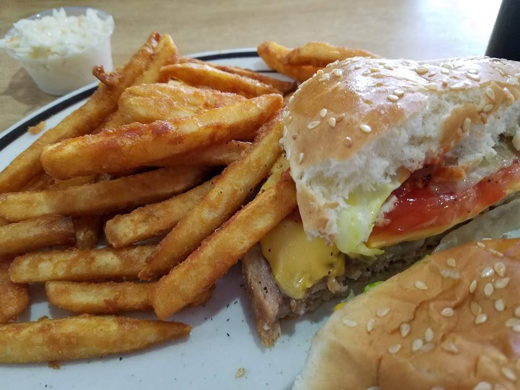 Harvest Diner | restaurant | 20893 Dupont Blvd, Georgetown, DE 19947, USA | 3028563899 OR +1 302-856-3899
