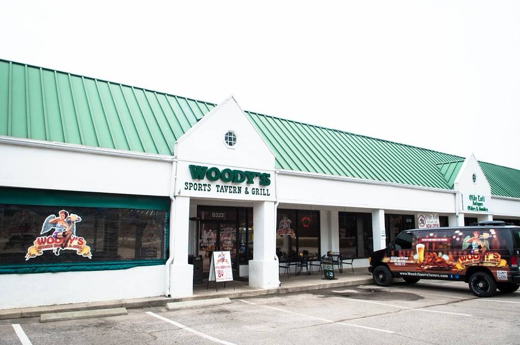 Woodys Sports Tavern & Grill | restaurant | 8322 Chapel Hill Rd, Cary, NC 27513, USA | 9193807737 OR +1 919-380-7737