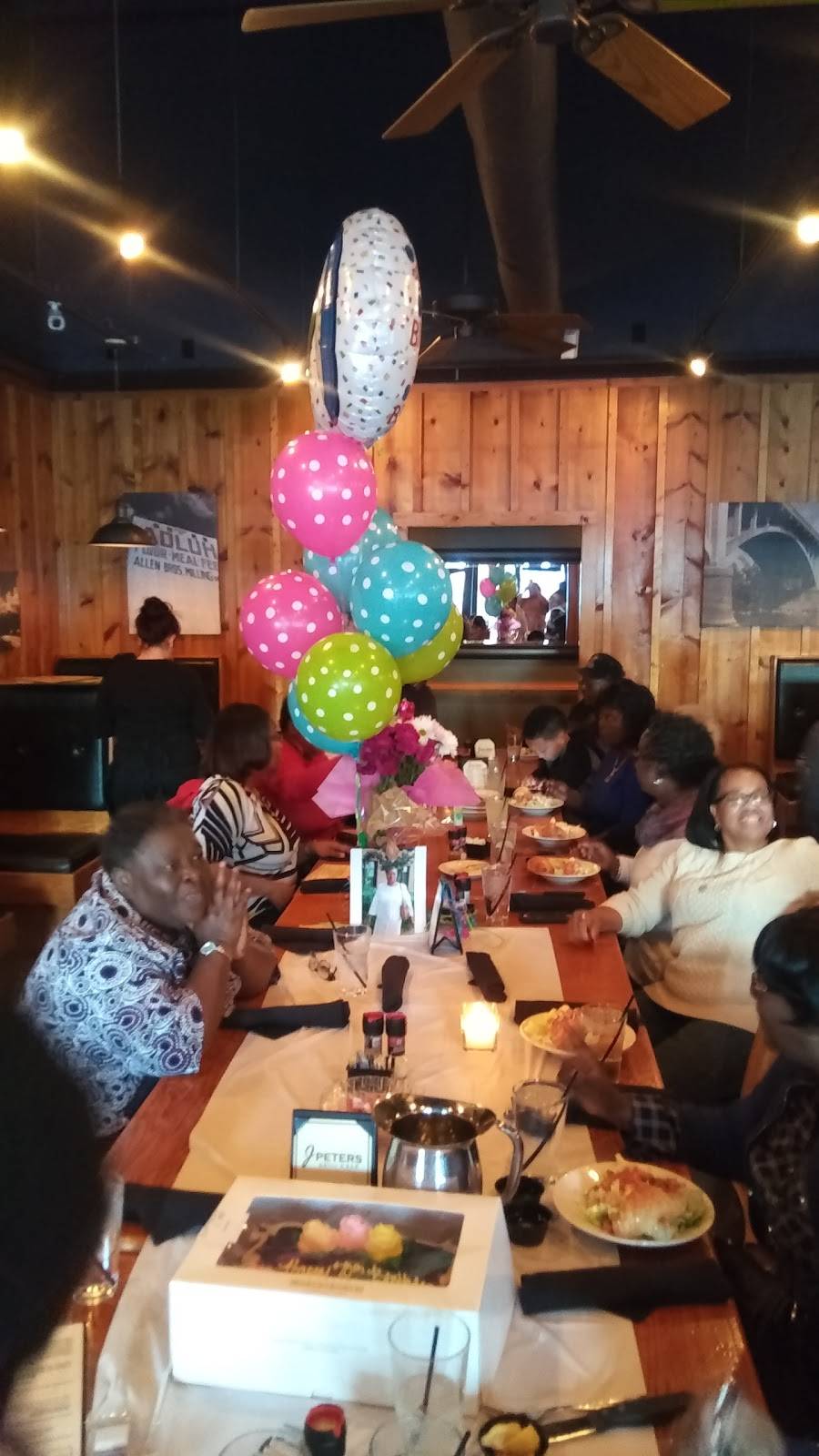 J Peters Grill & Bar | restaurant | 2005 N Beltline Blvd #5, Columbia, SC 29204, USA | 8037383760 OR +1 803-738-3760