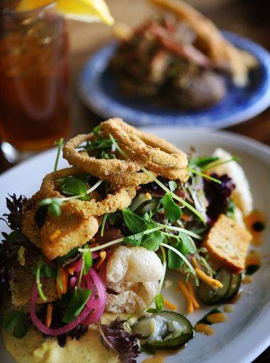 Raven & Lily | restaurant | 120 W Mulberry St, Collierville, TN 38017, USA | 9012864575 OR +1 901-286-4575