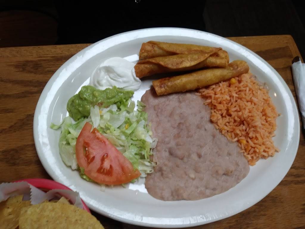 La Tapatia Mexican Restaurant | restaurant | 8814 Perrin Beitel Rd, San Antonio, TX 78217, USA | 2105901101 OR +1 210-590-1101