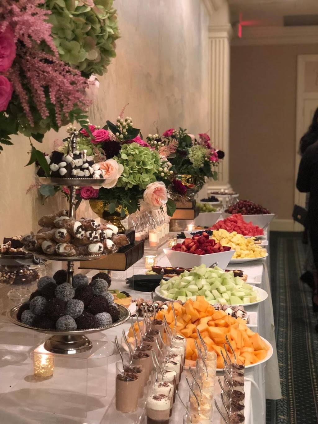 Queens Kosher Catering | restaurant | 178-09 Union Tpke, Fresh Meadows, NY 11366, USA | 3473232020 OR +1 347-323-2020