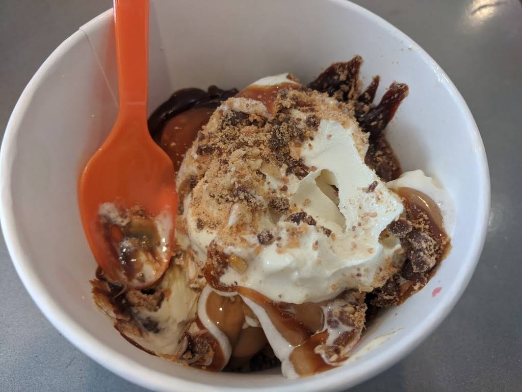 Swirls Frozen Yogurt - Parker | restaurant | 19751 Mainstreet r4, Parker, CO 80138, USA | 7205830356 OR +1 720-583-0356