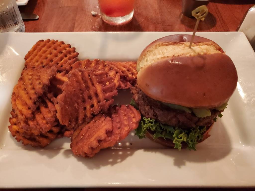 Rooster & The Crow | restaurant | 225 S Water St Suite H, Wilmington, NC 28401, USA | 9103994780 OR +1 910-399-4780