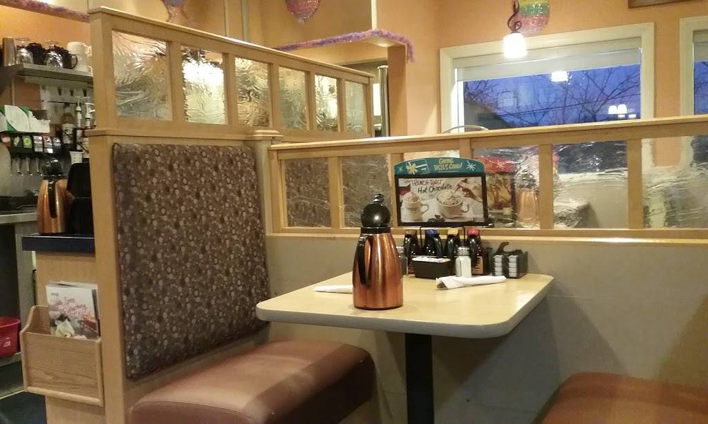 IHOP | restaurant | 7405 New Hampshire Ave, Takoma Park, MD 20912, USA | 3014348204 OR +1 301-434-8204