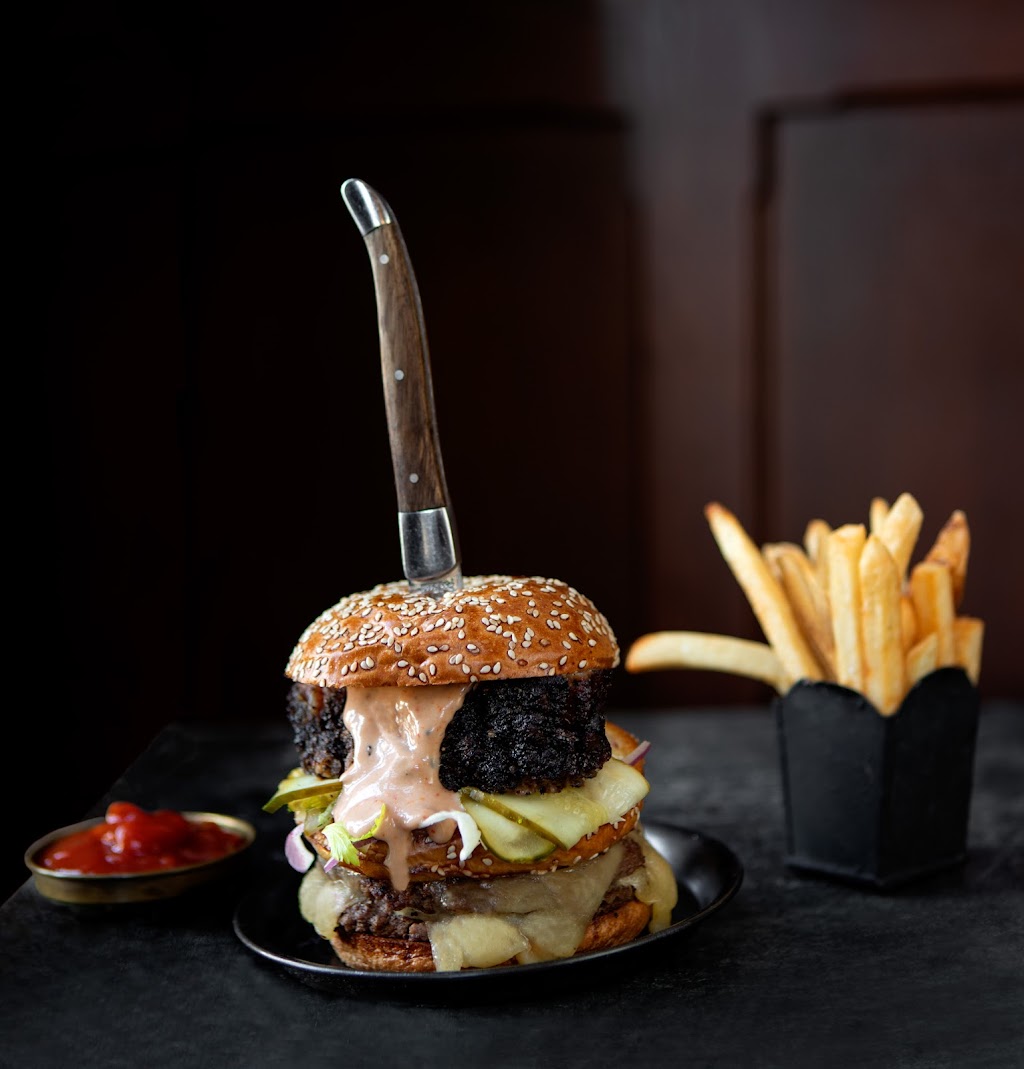 The Bar at Deer Path Inn | restaurant | 255 E Illinois Rd, Lake Forest, IL 60045, USA | 84723422801 OR +1 847-234-2280 ext. 1