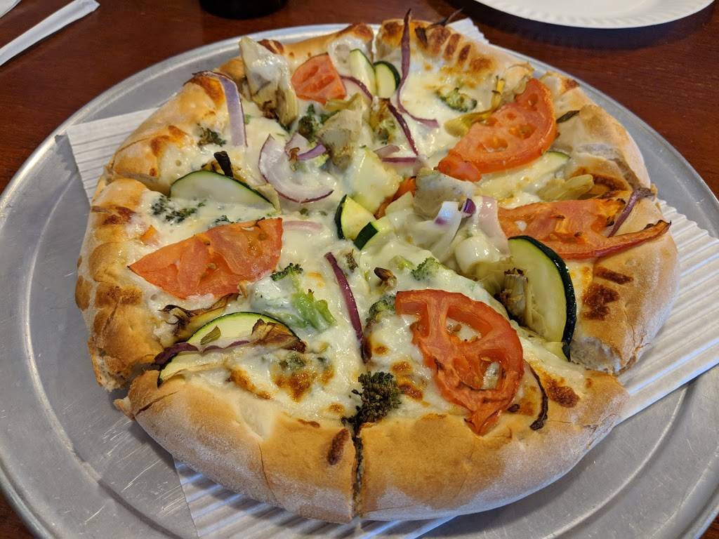 Firehouse Pizza Restaurant | restaurant | 734 Main St, Red Bluff, CA 96080, USA | 5306902477 OR +1 530-690-2477