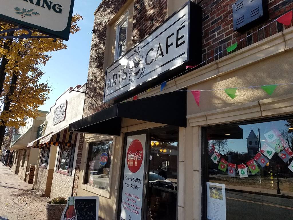 Arts Cafe (Go to artscafetogo.com for exclusive specials!) | cafe | 230 N High St, Millville, NJ 08332, USA | 8563005014 OR +1 856-300-5014