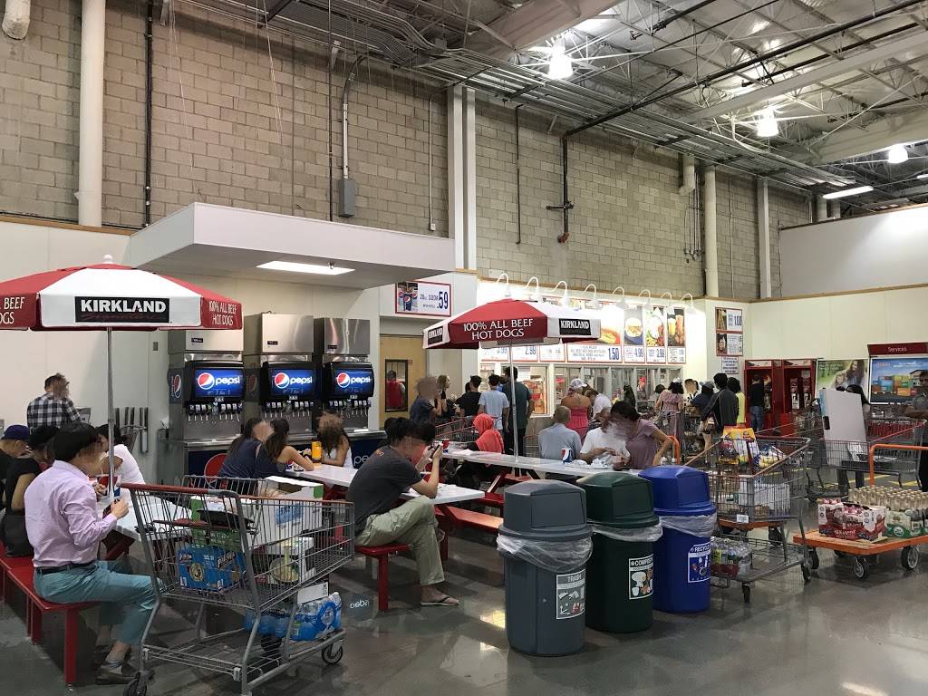Costco Food Court | meal takeaway | 2700 Park Ave, Tustin, CA 92782, USA | 7143381933 OR +1 714-338-1933