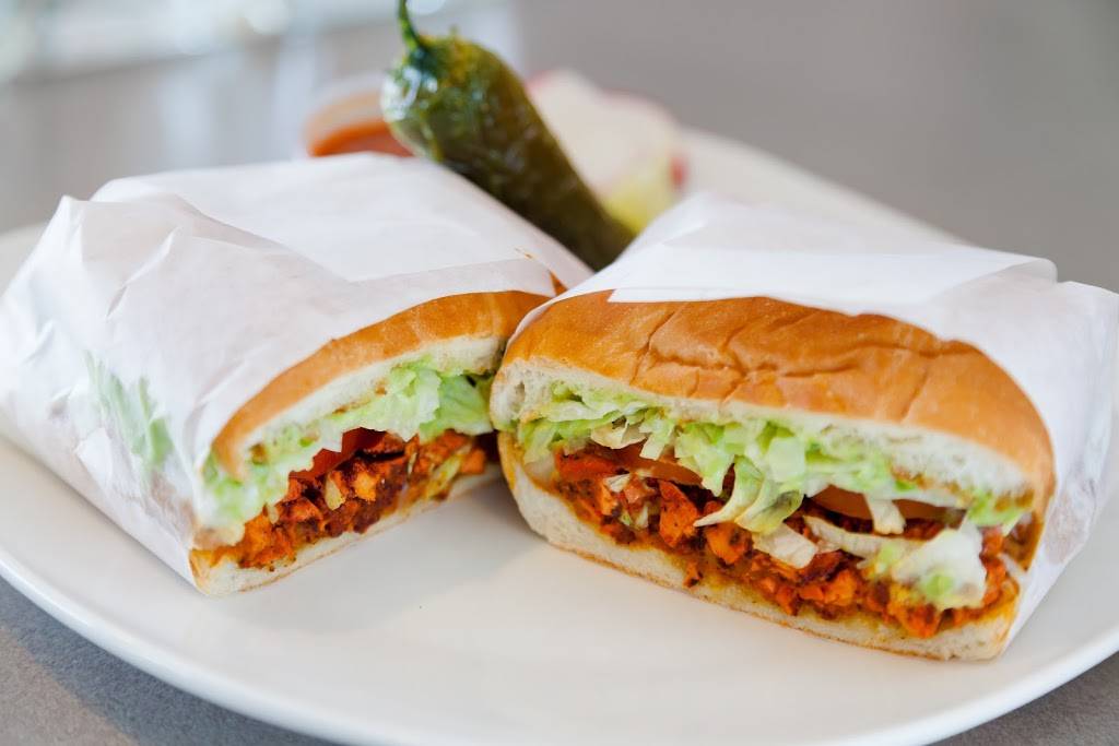 Guapos Tacos | restaurant | 2517 White Ln Ste C, Bakersfield, CA 93304, USA | 6615648717 OR +1 661-564-8717