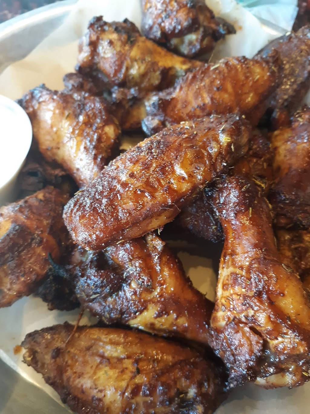 Hooters of Memphis Southeast | meal takeaway | 7535 Winchester Rd, Memphis, TN 38125, USA | 9016248262 OR +1 901-624-8262