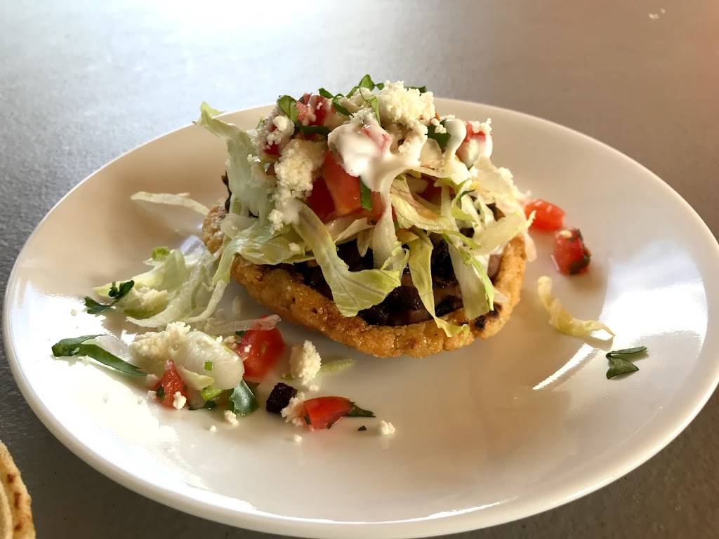 Taqueria Los Tetillas | restaurant | 15220 SE 37th St #1731, Bellevue, WA 98006, USA | 4252293876 OR +1 425-229-3876