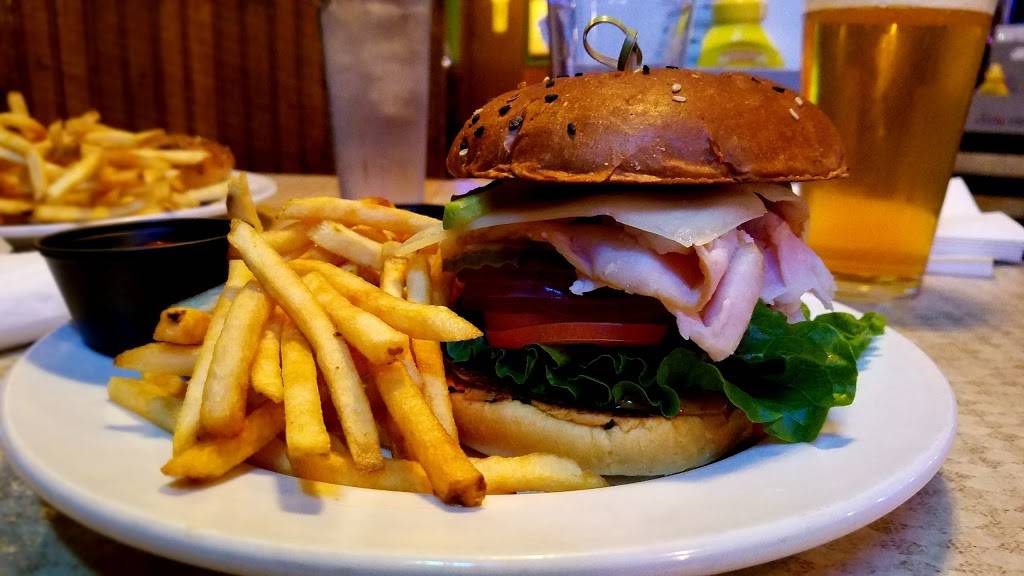 East End Grill | restaurant | 7547 US-64, Memphis, TN 38133, USA | 9019371392 OR +1 901-937-1392