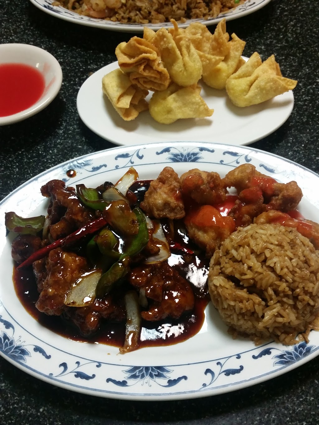 August Moon Chinese Restaurant | restaurant | 108 Garland Ave, West Helena, AR 72390, USA | 8705725523 OR +1 870-572-5523