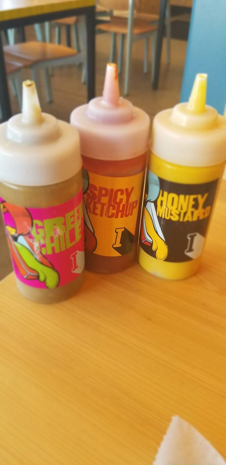 Independent Burger & Bar East | restaurant | 2260 N Zaragoza Rd #27, El Paso, TX 79938, USA | 9152342887 OR +1 915-234-2887