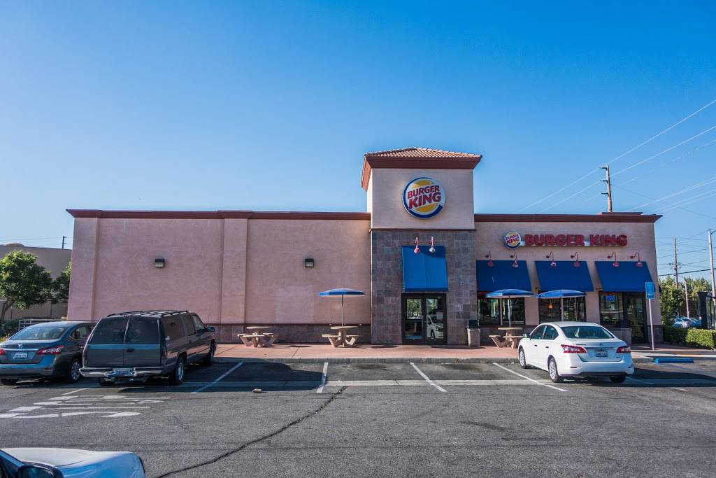 Burger King | restaurant | 39519 10th St W, Palmdale, CA 93551, USA | 6612724778 OR +1 661-272-4778