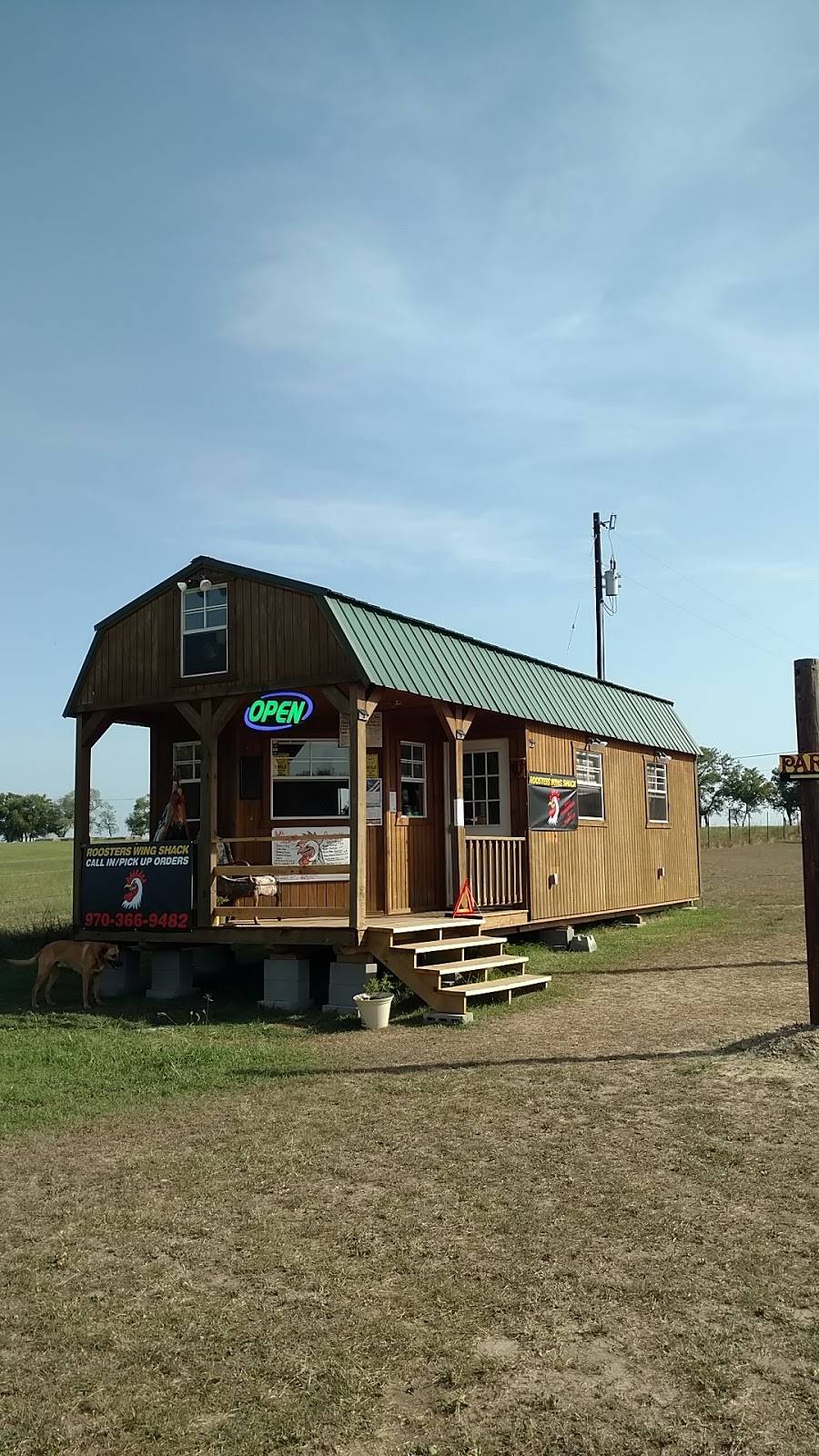 Roosters Wing Shack | restaurant | 3777 San Marcos Hwy, Luling, TX 78648, USA | 8304450240 OR +1 830-445-0240