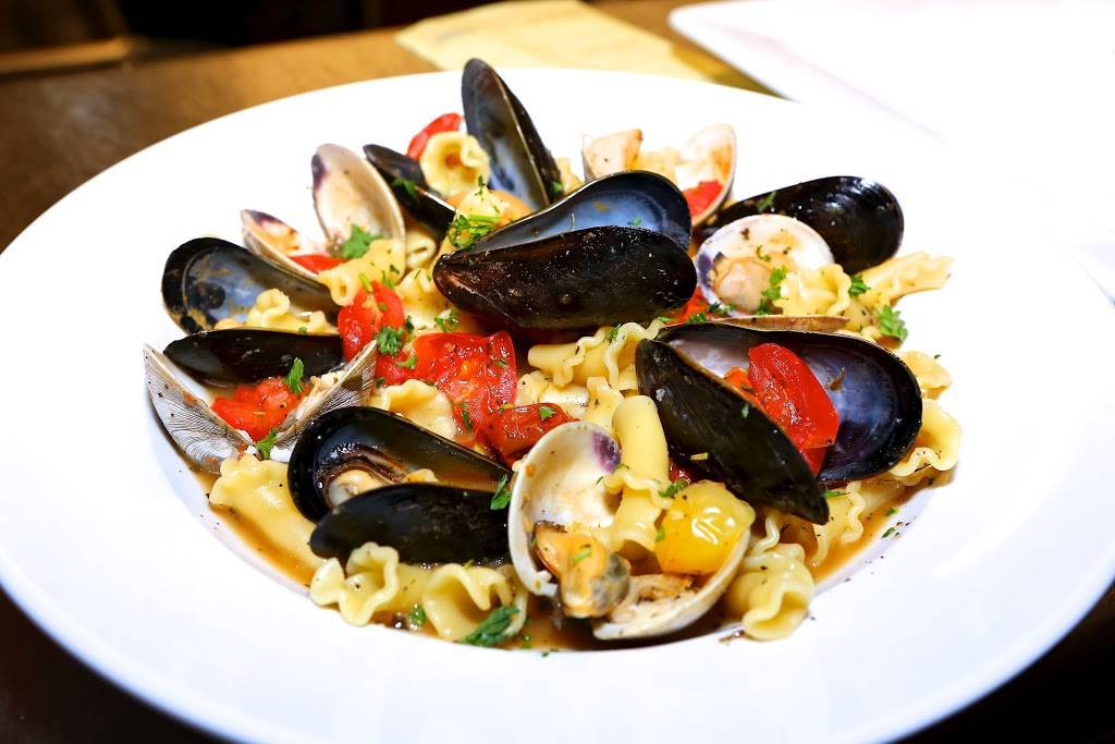 The Blind Horse Restaurant & Winery | restaurant | 6018 Superior Ave, Kohler, WI 53044, USA | 9204678599 OR +1 920-467-8599