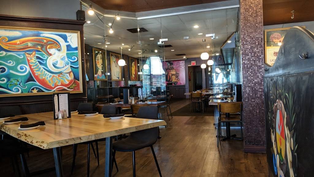 Frescos Euro Grille | restaurant | Ridley Heights Plaza, 100 4th Avenue Louth, St. Catharines, ON L2S 3P3, Canada | 9056878088 OR +1 905-687-8088