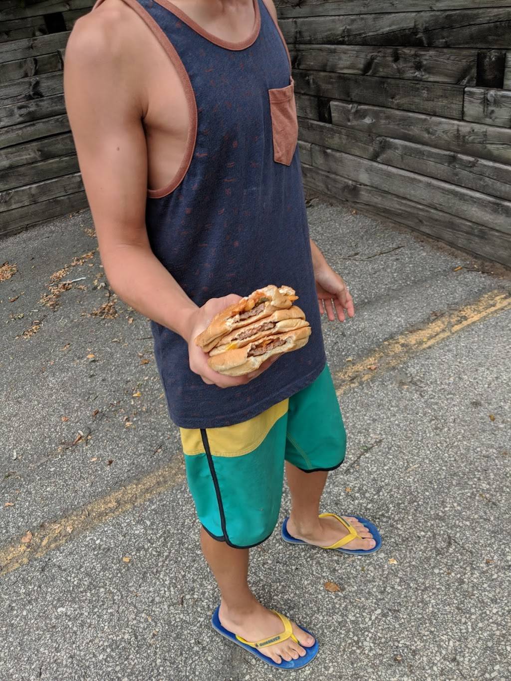 Fast Eddies | restaurant | 83 Queensway E, Simcoe, ON N3Y 4M5, Canada | 5194283278 OR +1 519-428-3278