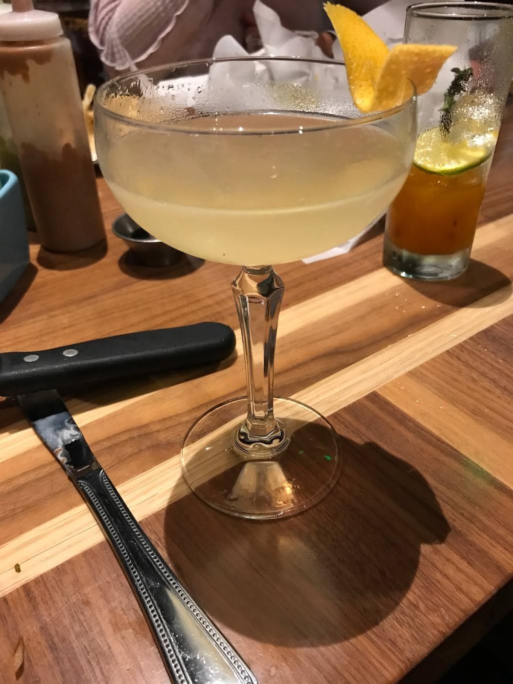 Gallo Blanco | restaurant | 928 E Pierce St, Phoenix, AZ 85006, USA | 6023270880 OR +1 602-327-0880