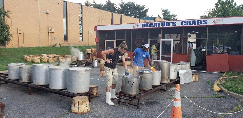 Decaturs Crabs | restaurant | 2000 Plank Rd, Fredericksburg, VA 22401, USA | 5402959354 OR +1 540-295-9354