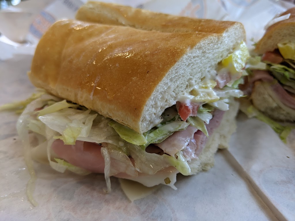 Jersey Mikes Subs | restaurant | 305 N Veterans Pkwy #103, Bloomington, IL 61704, USA | 3092056300 OR +1 309-205-6300