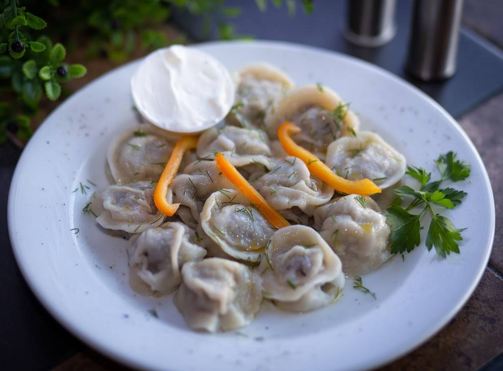 Masha and the Bear Russian Cafe | restaurant | 12101 E Iliff Ave, Aurora, CO 80014, USA | 7202094748 OR +1 720-209-4748