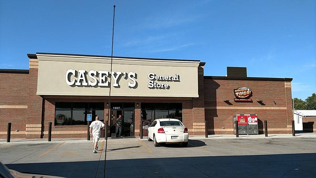 Caseys | meal takeaway | 1907 Army Post Rd, Des Moines, IA 50315, USA | 5152859906 OR +1 515-285-9906