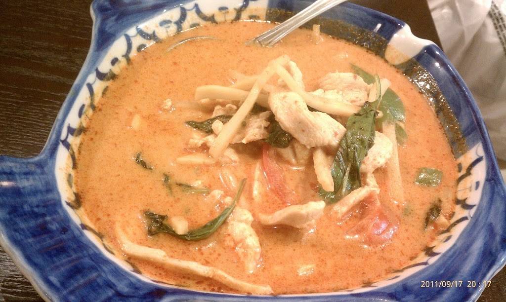 Thai Kitchen and Noodles | restaurant | 2461 Stoneridge Mall, Pleasanton, CA 94588, USA | 9258478888 OR +1 925-847-8888