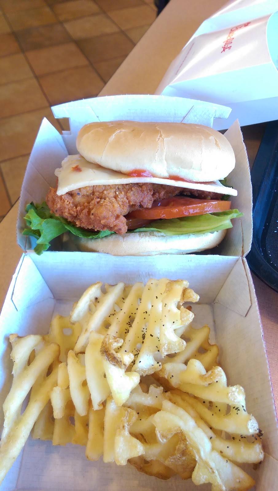 Chick-fil-A | restaurant | 18605 Gridley Rd, Cerritos, CA 90703, USA | 5629249408 OR +1 562-924-9408