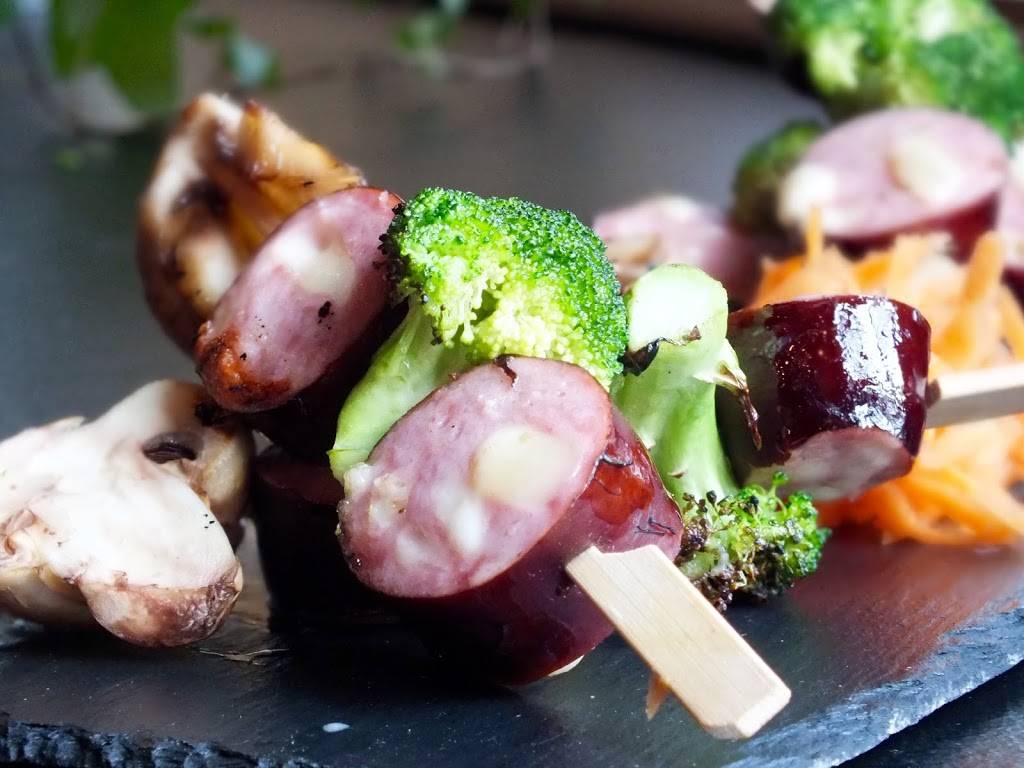 Le Maizonneuve | restaurant | 4641 Rue Sainte-Catherine E, Montréal, QC H1V 1Z1, Canada | 5145548905 OR +1 514-554-8905