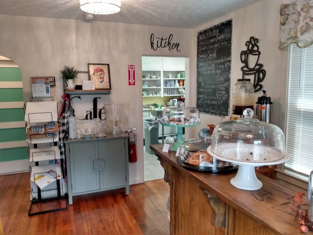 Tams Sweet & Savory Café | restaurant | 6427 Oaklandon Rd, Indianapolis, IN 46236, USA | 3177601640 OR +1 317-760-1640