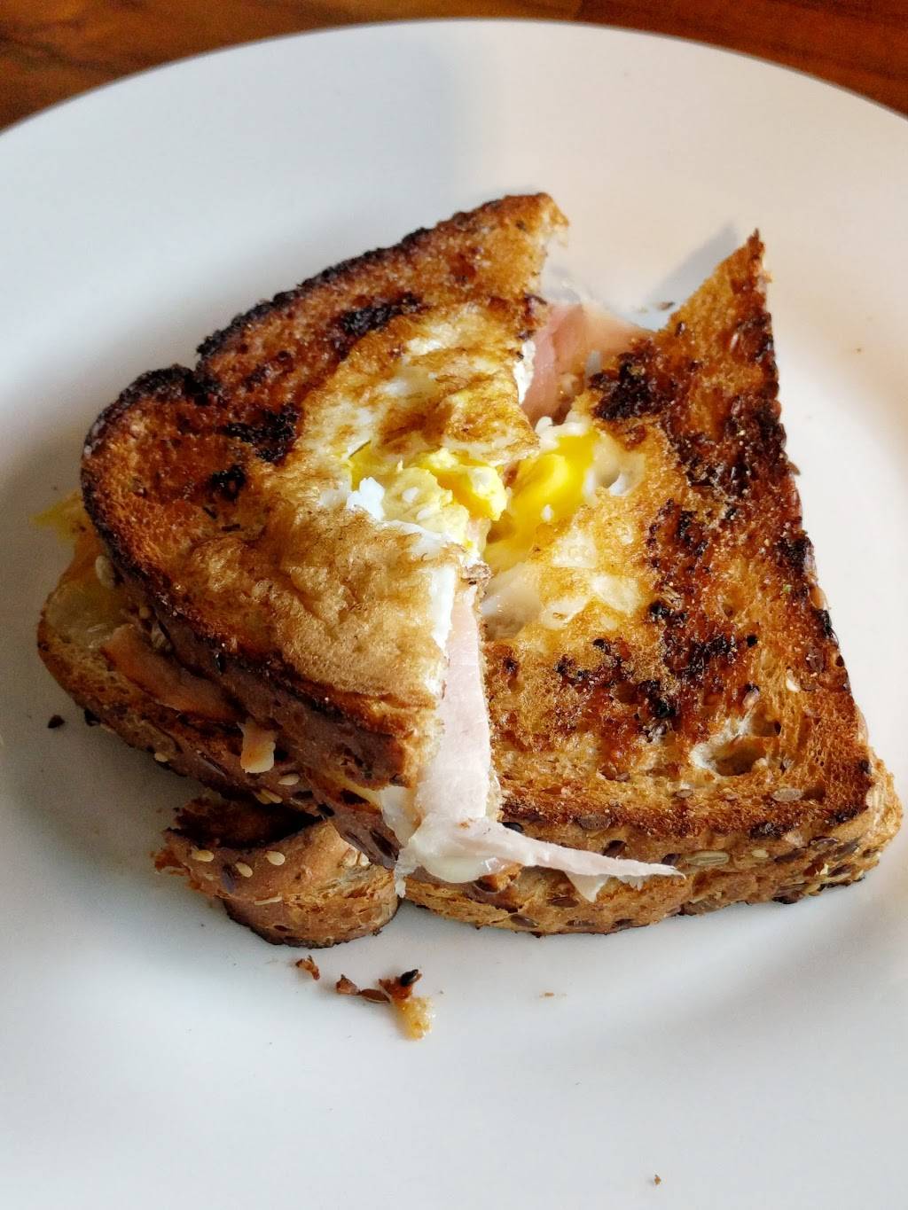 Starving Artist Cafe | restaurant | 4408 Colley Ave, Norfolk, VA 23508, USA | 7573059290 OR +1 757-305-9290