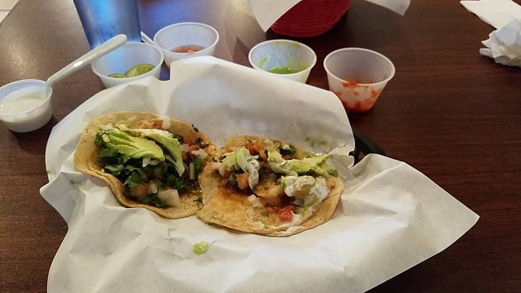 El Senor De Los Tacos | restaurant | 1001 N 7th St, Rochelle, IL 61068, USA | 8155616872 OR +1 815-561-6872