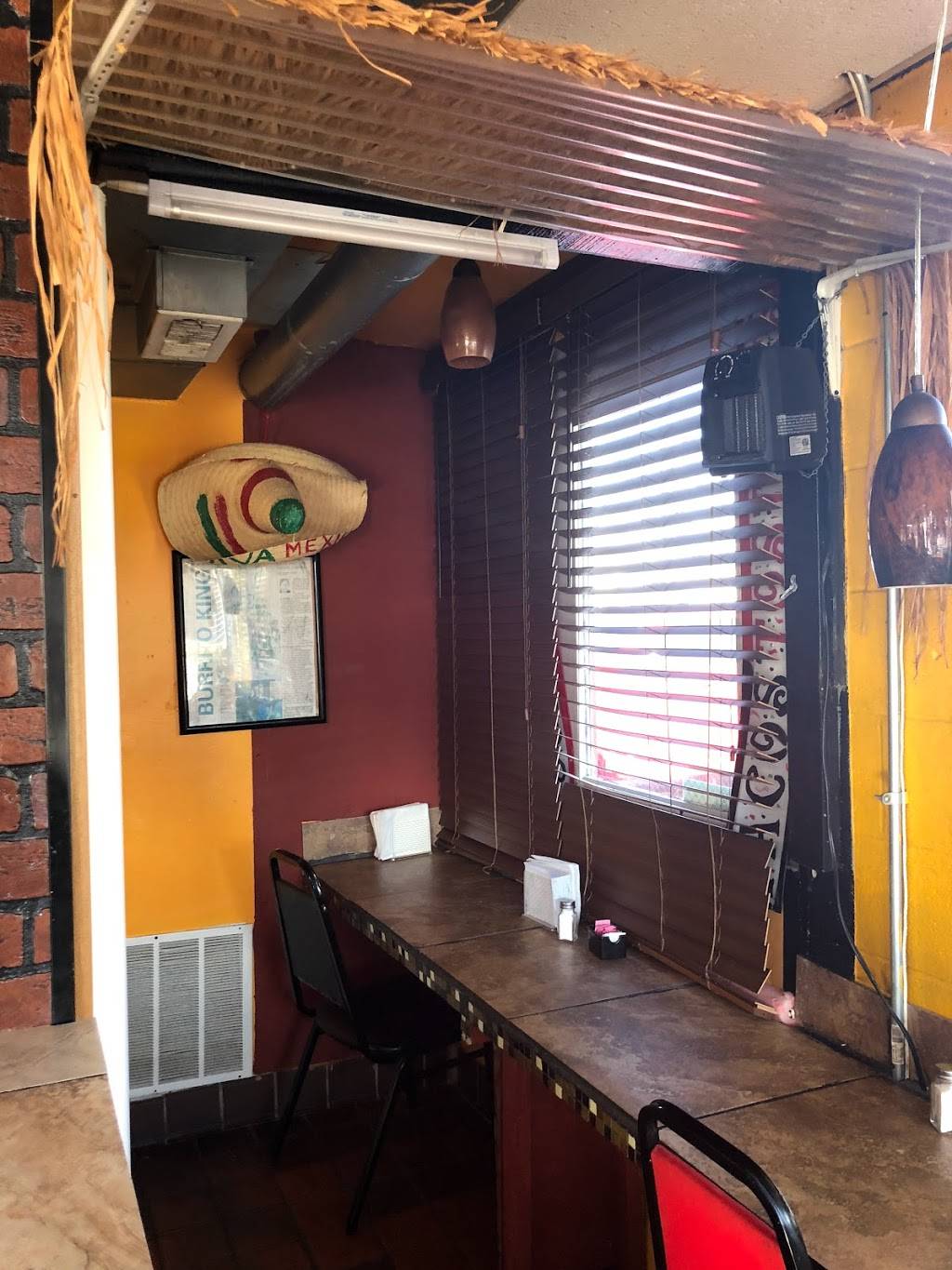 Burrito King | restaurant | 2307 Valley Pike, Dayton, OH 45404, USA | 9372359970 OR +1 937-235-9970