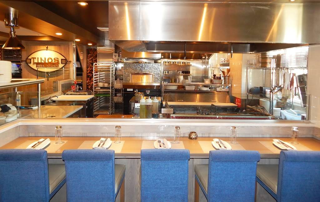 Tinos Kitchen + Bar | restaurant | 325 Lafayette Rd, Hampton, NH 03842, USA | 6039265489 OR +1 603-926-5489
