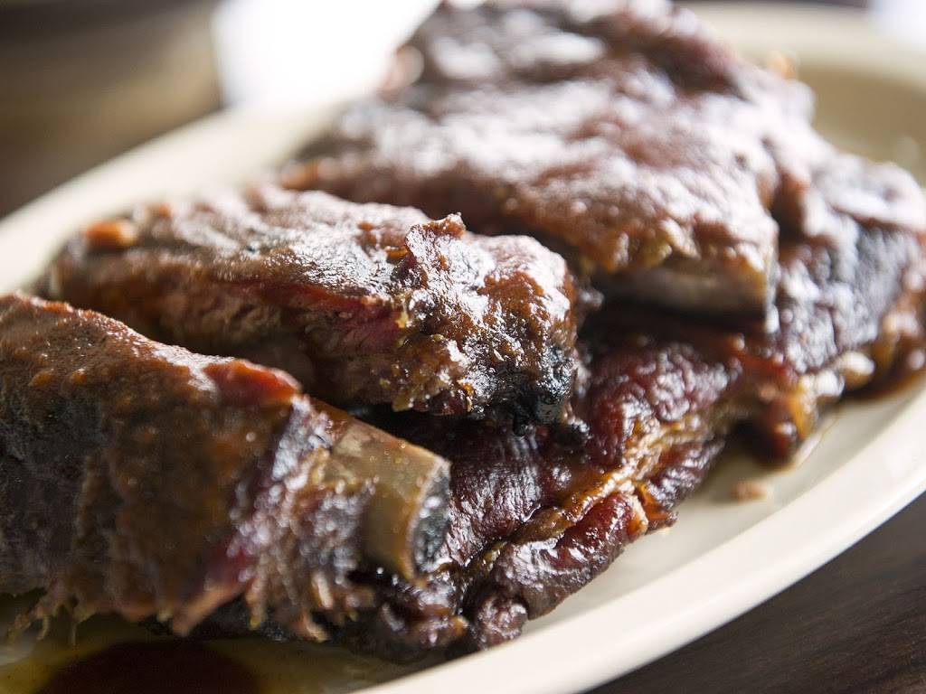 Neelys Interstate Bar-B-Que | restaurant | 7209 Winchester Rd, Memphis, TN 38125, USA | 9016246415 OR +1 901-624-6415