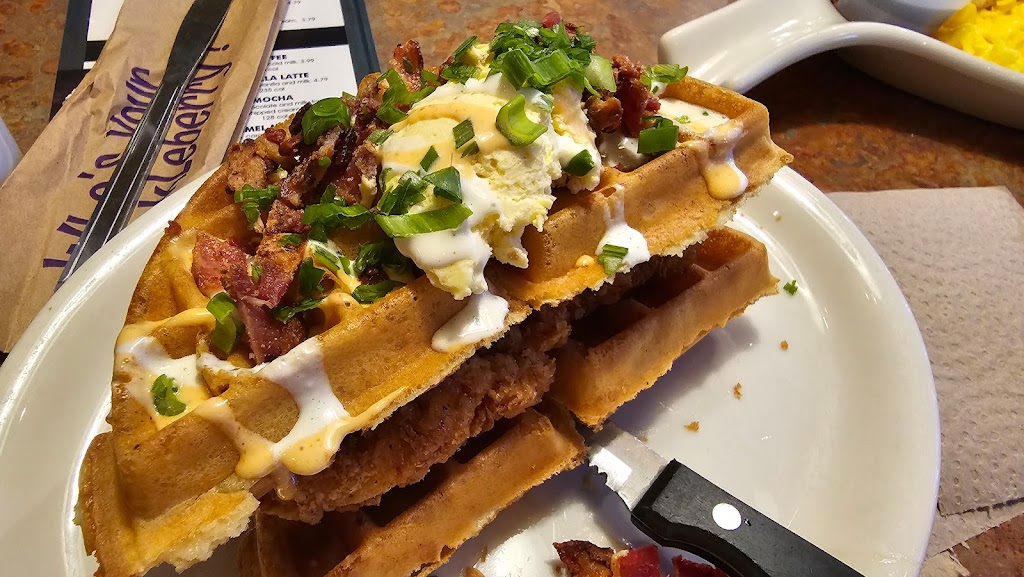 Huckleberrys Breakfast & Lunch | restaurant | 9647 Micron Ave, Sacramento, CA 95827, USA | 9163624632 OR +1 916-362-4632