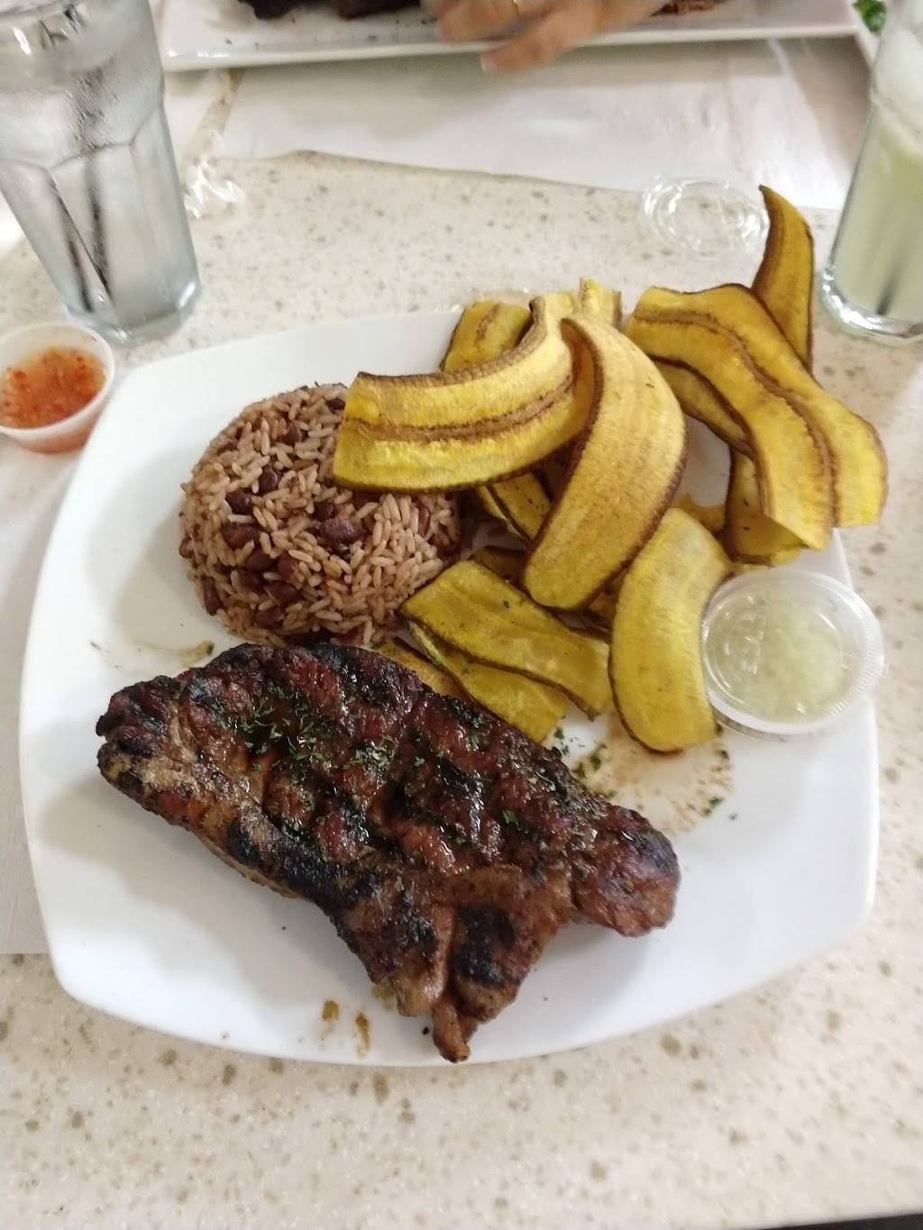 La Fogata | restaurant | 8239 W Flagler St, Miami, FL 33126, USA | 3052667535 OR +1 305-266-7535