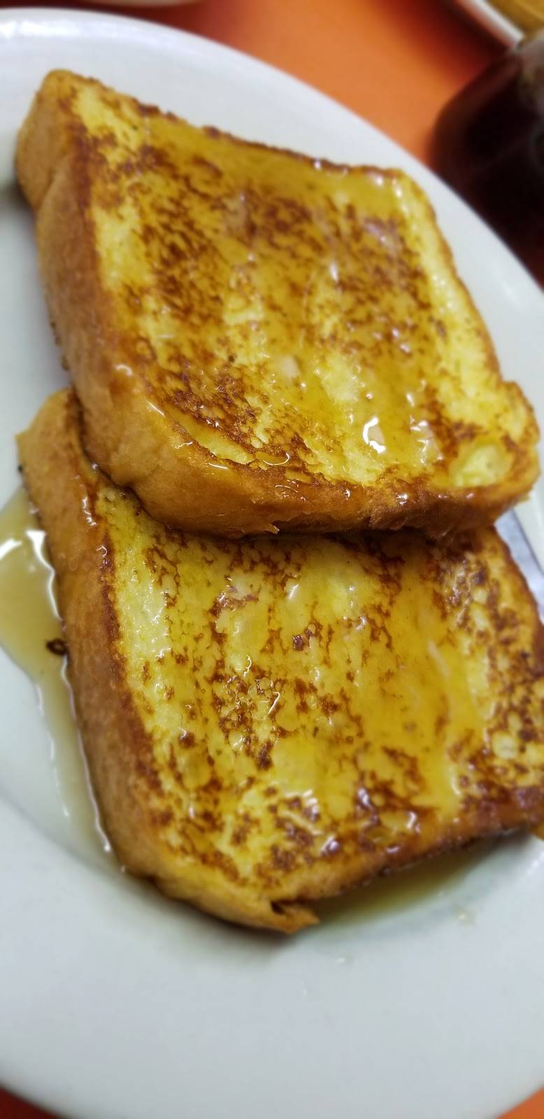 Main Street Diner | restaurant | 98 Main St, East Brunswick, NJ 08816, USA | 7322516929 OR +1 732-251-6929