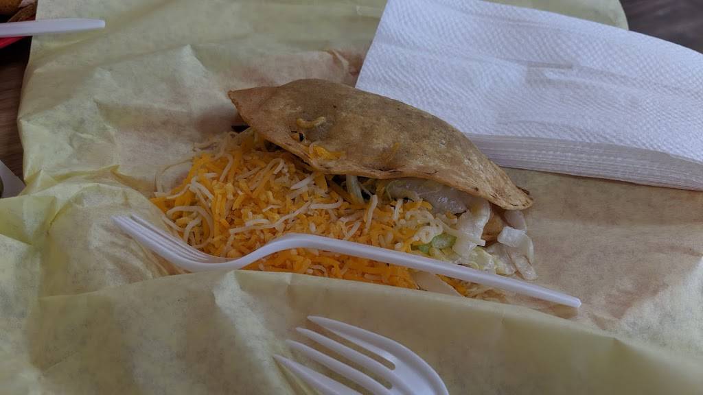 Alberto’s | restaurant | 325 Luis Estrada Rd ste. 100, Beaumont, CA 92223, USA | 9518459133 OR +1 951-845-9133