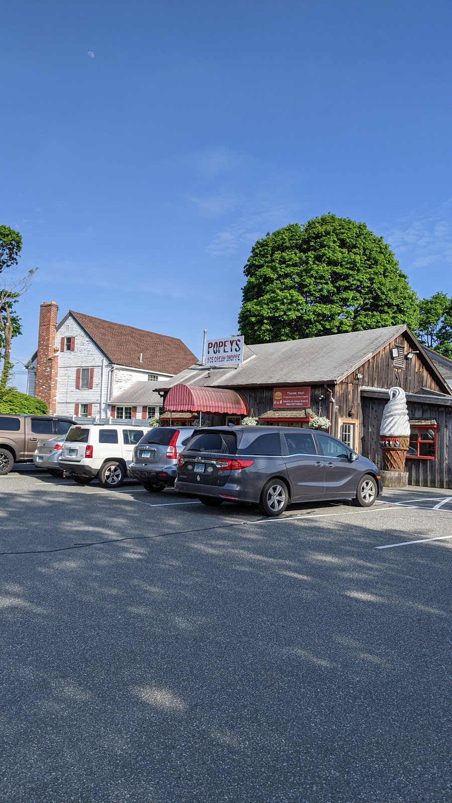 Popeys Ice Cream Shoppe | restaurant | 7 West St, Morris, CT 06763, USA | 8605670504 OR +1 860-567-0504