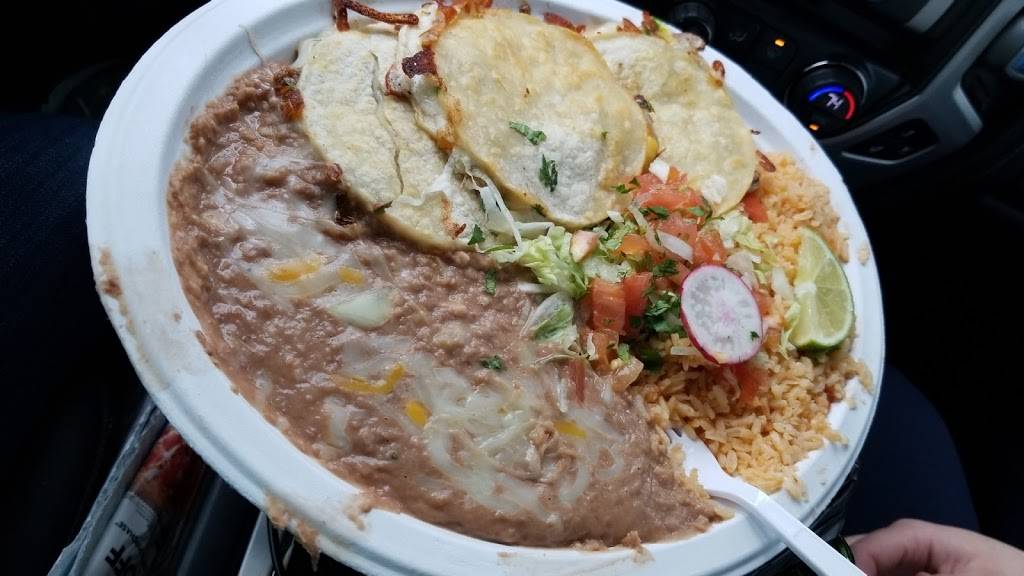 Taquerias Los Amigos | restaurant | 24001 Hwy 99, Edmonds, WA 98026, USA | 2068509075 OR +1 206-850-9075