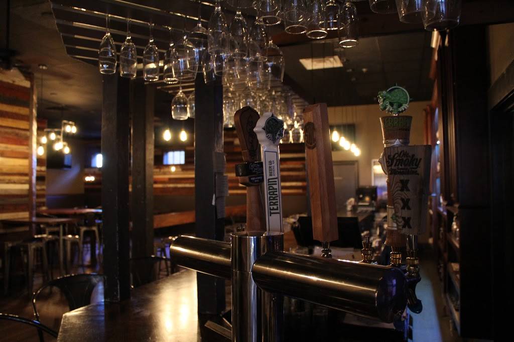 Highwire Lounge | night club | 269 N Hull St, Athens, GA 30601, USA | 7065438997 OR +1 706-543-8997